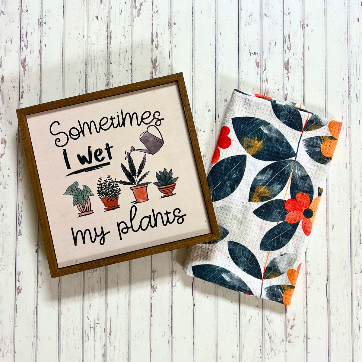 Distressed Flower (Pack Of 2 - $6.95 Ea. Towel) - WFL021