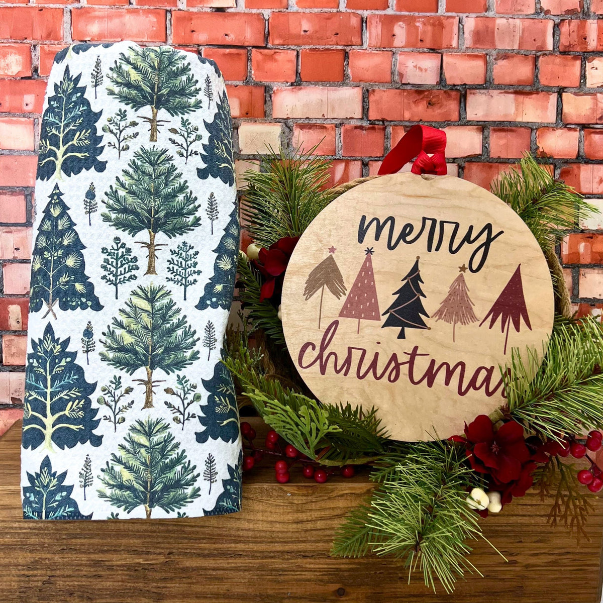 Fresh Cut Christmas Tree (Pack Of 2 - $6.95 Ea. Towel) - WFL035