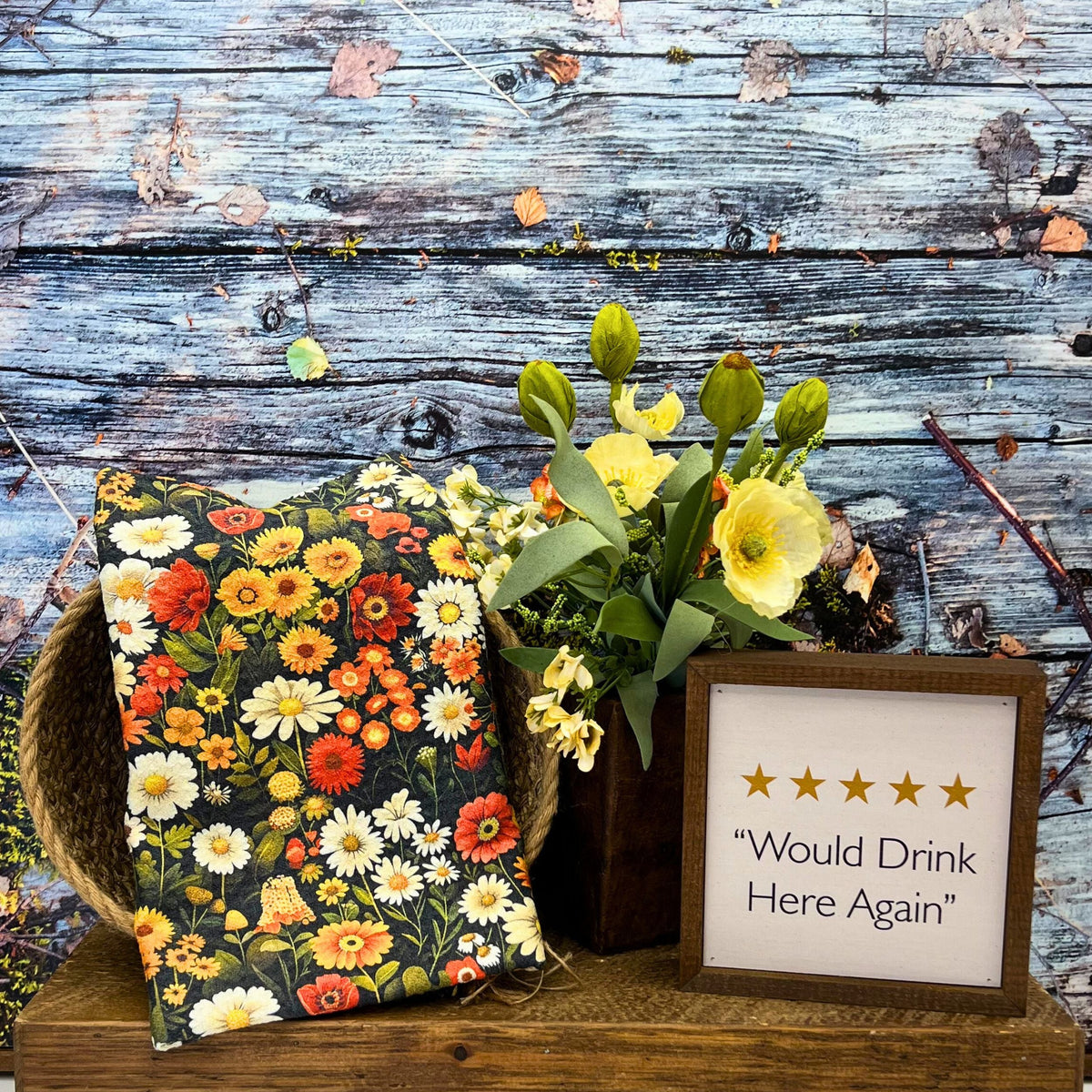 Scattered Flowers (Pack Of 2 - $6.95 Ea. Towel) - WFL039