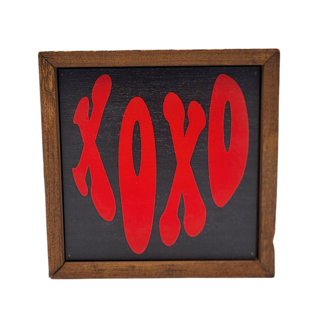 6x6 XOXO Valentines Gift - Valentines Day - BW140 - Pack Of 2 ($6.75 Per Sign)