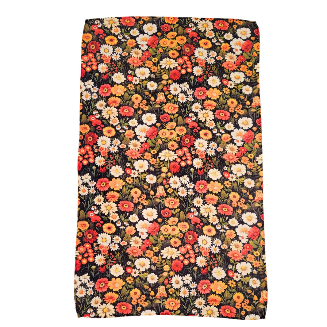Scattered Flowers (Pack Of 2 - $6.95 Ea. Towel)  - WFL039
