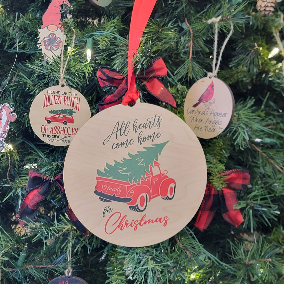 "All Hearts Come Home For Christmas" Mantle or Wreath Ornament - WXL007 - 4 Per Pack ($4.95 Ea. Ornament)